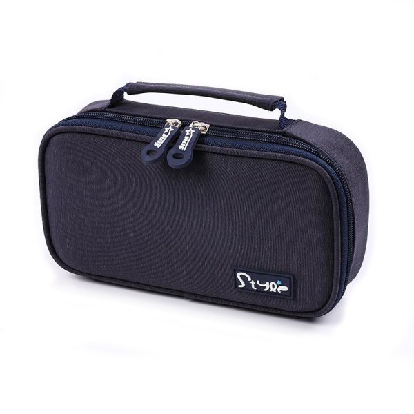 Penar oval 22*11.5*5 cm cu 1 fermoar dublu si maner - albastru