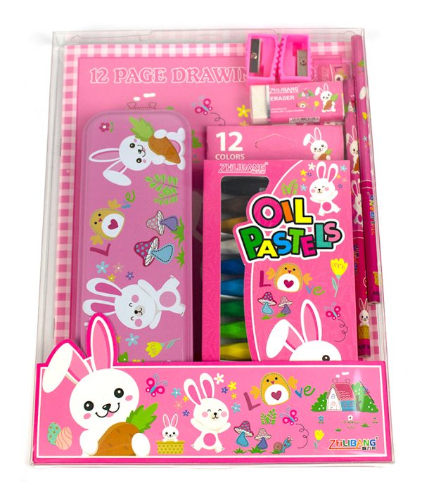 Set de colorat 20*27cm, carte de colorat 12 file, creioane ulei pastel 12 culori/set, 2 creioane HB, rigla, radiera,ascutitoare, penar